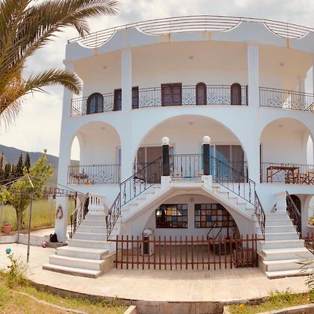 Magic House At Halkida 1M From The Beach! Lägenhet Chalkís Exteriör bild